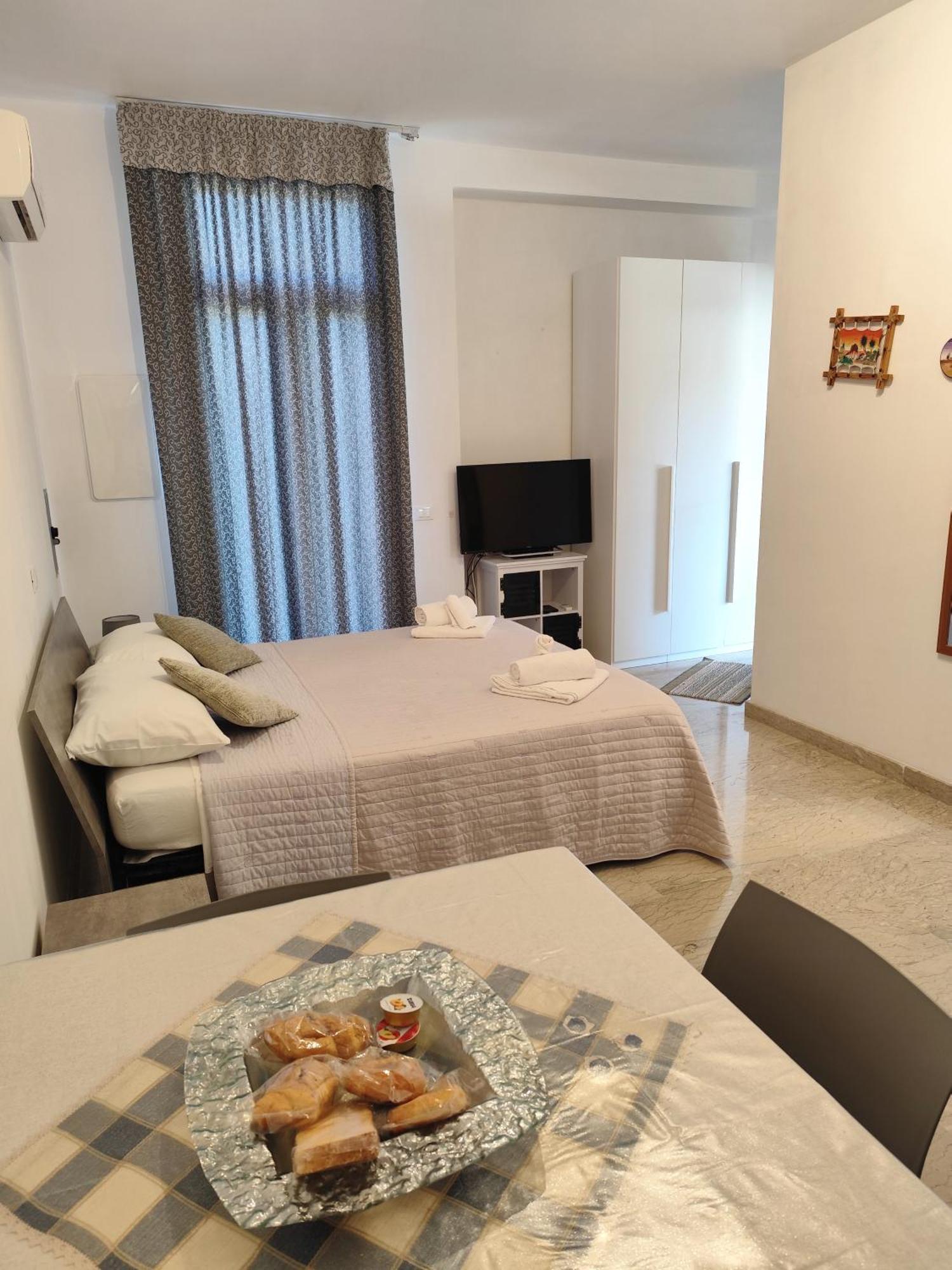 Casa Vacanze Poma Appartement Custonaci Buitenkant foto